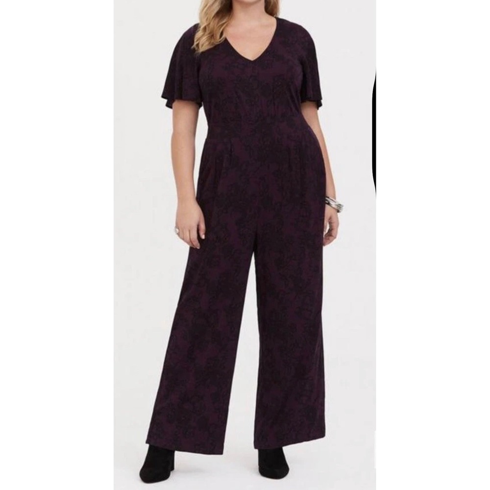 Torrid 2 Plum Floral Lace Print Flutter Sleeve Wide Leg Jumpsuit 2x 18 20 NWT